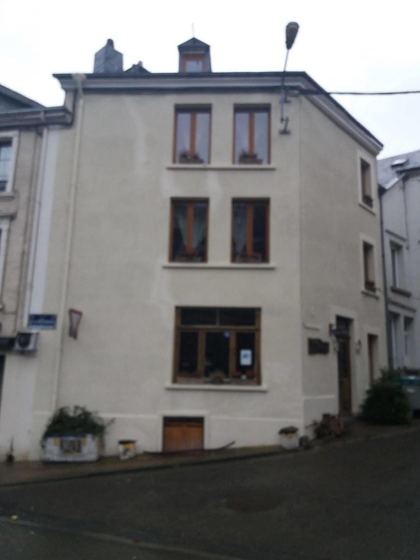 Golden Lion Bed & Breakfast Bouillon Exterior photo